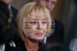 Парламент - Мая Манолова - изявление