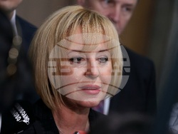 Парламент - Мая Манолова - изявление