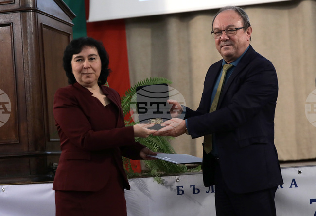 Институт по микробиология - годишнина