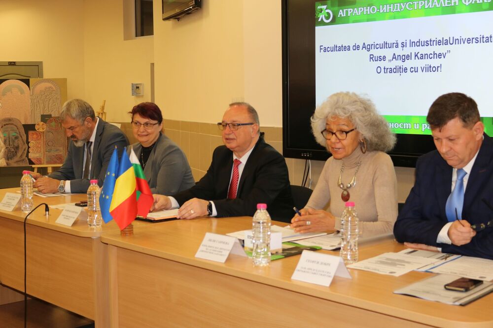 ОА Русе: Възможностите на Аграрно-индустриалния факултет на Русенския университет бяха представени в рамките на Съвместната българо-румънска земеделска работна група