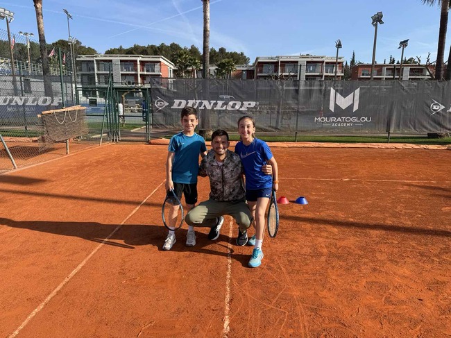 Две деца от фондацията на Григор Димитров се подготвят в Академията на Патрик Муратоглу