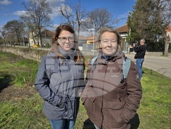 Видин - крепостни стени - ров - почистване