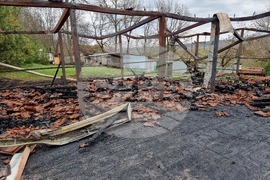 Село Георги Дамяново - изгоряло заведение