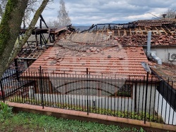 Село Георги Дамяново - изгоряло заведение