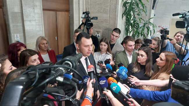 БСП-ОЛ забранява тормоза на колекторите над длъжници със закон