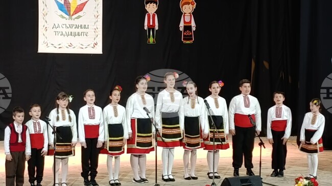 Започва приемането на заявки за участие в десетия фолклорен конкурс „Да съхраним традициите“ в Шумен 