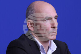 Национален пресклуб на БТА-София - "Бяла книга за пазарите на електронни съобщения и конкуренцията в електронните съобщения в България" - пресконференция