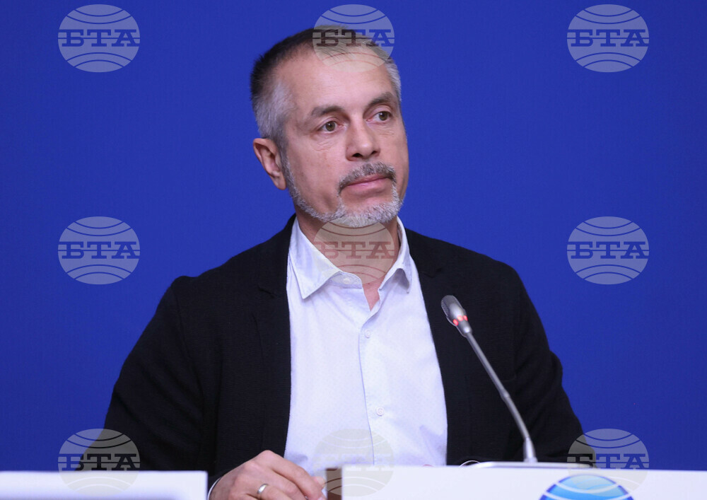 Национален пресклуб на БТА-София - "Бяла книга за пазарите на електронни съобщения и конкуренцията в електронните съобщения в България" - пресконференция