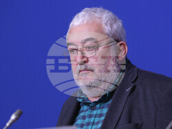 Национален пресклуб на БТА-София - "Бяла книга за пазарите на електронни съобщения и конкуренцията в електронните съобщения в България" - пресконференция