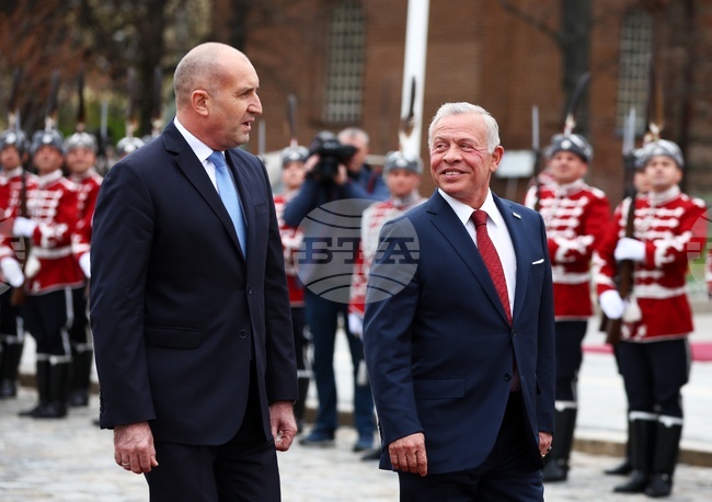 Румен Радев - крал Абдула Втори - посрещане