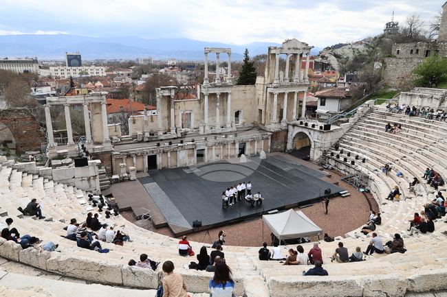 Какви прояви имаха днес кандидатите за народни представители в 16 МИР-Пловдив град