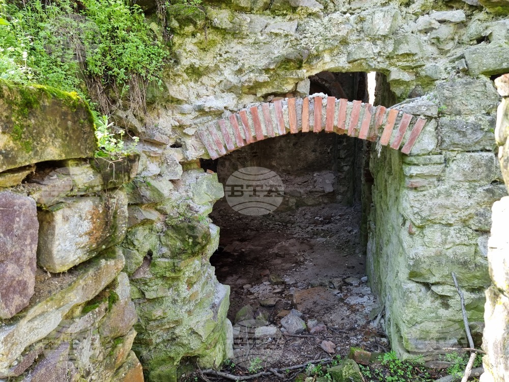 Сливенски минерални бани - старинна баня