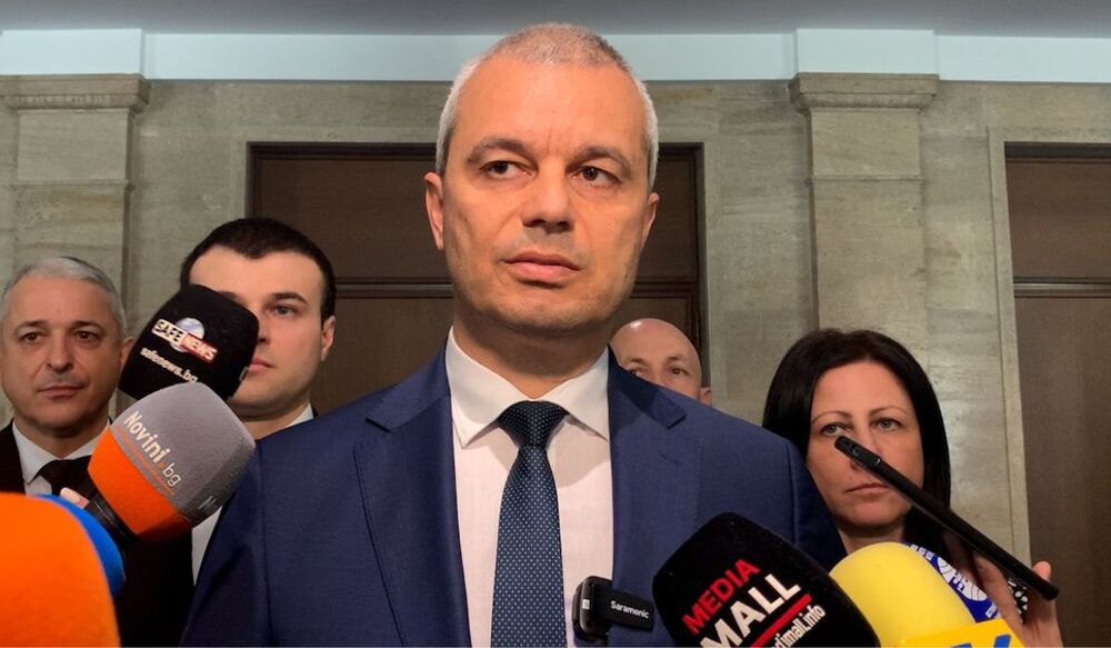 Костадин Костадинов: Правителствена политика е заплаха за националната сигурност