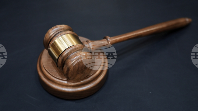 Осъдиха медик в Германия на доживотен затвор за убийството на десет пациенти