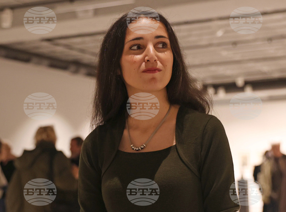 СБХ - „Шест зими... едно лято“ - изложба