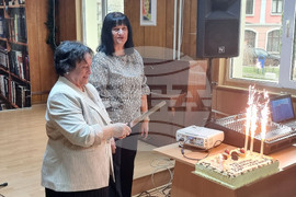 Брезник - пенсионерски клуб - годишнина