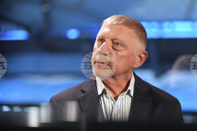 Чувството за хумор е изчезваща способност в Германия, заяви бившият тенисист Борис Бекер