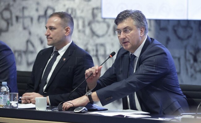 ХИНА: Ще защитим хърватските интереси в търговията със САЩ в сътрудничество с ЕС, каза хърватският премиер Андрей Пленкович