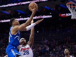 Bucks 76ers Basketball