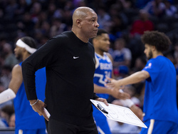 Bucks 76ers Basketball