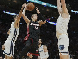 Grizzlies Heat Basketball