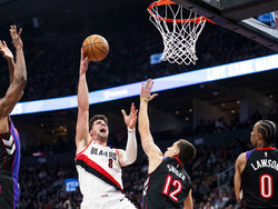 Trail Blazers Raptors Basketball