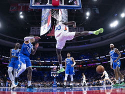 Bucks 76ers Basketball