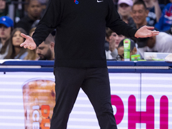 Bucks 76ers Basketball