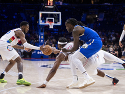 Bucks 76ers Basketball