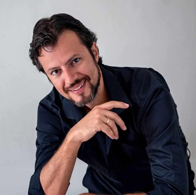 Басът Деян Вачков ще дебютира в ролята на Мефистофел във "Фауст" тази вечер в старозагорската опера