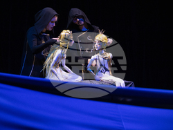 „Дивите лебеди“ в Младежкия театър, снимка – Младежки театър/Гергана Дамянова