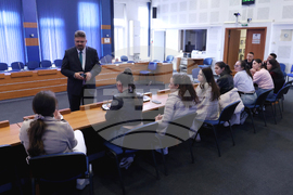 БТА - Кирил Вълчев - възпитаници на Априловската гимназия в Габрово - стаж в агенцията