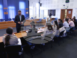 БТА - Кирил Вълчев - възпитаници на Априловската гимназия в Габрово - стаж в агенцията