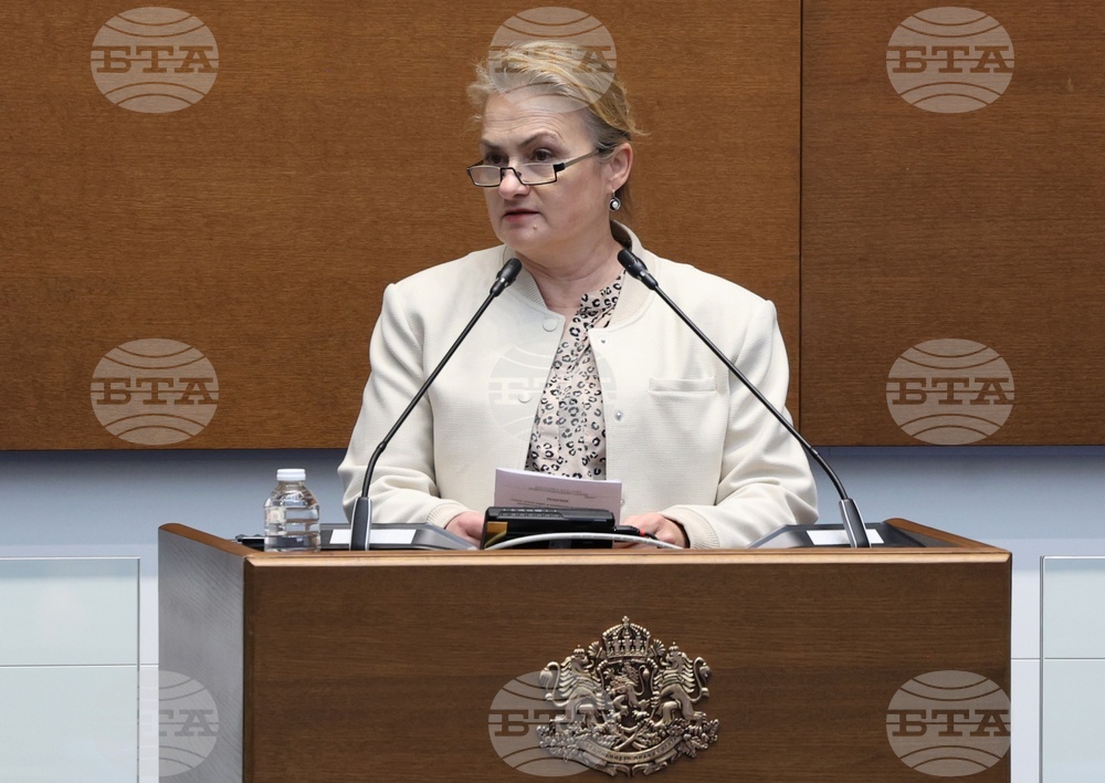 In Declaration in Parliament, Velichie Warns that Bulgaria Is Headed to "Institutionalized Repressions", "Creeping Dictatorship"