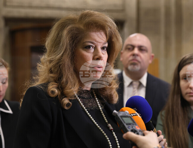 Вицепрезидентът Илияна Йотова ще отбележи Деня на храбростта и празник на Българската армия с българския военен контингент в Косово