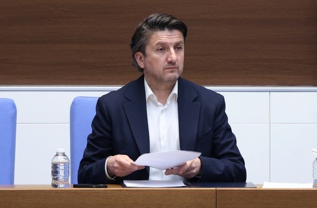 Финансирането и законовата рамка са сред големите проблеми пред планинската маркировка, каза министърът на туризма