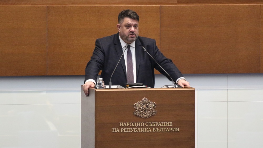 Атанас Зафиров: Държавата е предприела действия за справяне с проблема с напояването