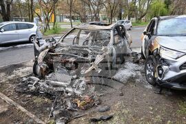 Бургас - изгорели автомобили