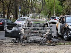 Бургас - изгорели автомобили