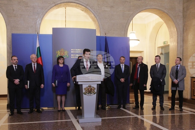 Кирил Петков - работодатели - среща - изявление