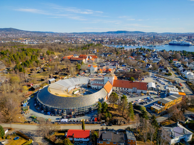 Норвежката полиция разследва експлозия в центъра на Осло
