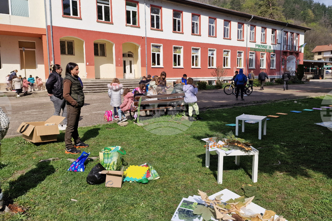 Село Черни Осъм - пролетна академия „Природата учи"