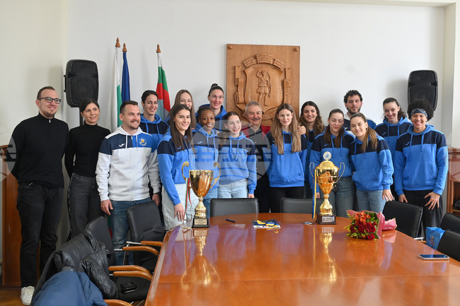 Монтана - Златко Живков - баскетболистки