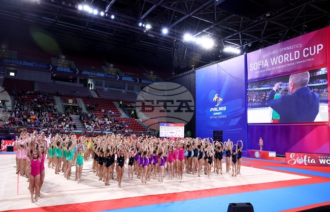 Заместник-кметът на Столична община Иван Василев откри официално Световната купа по художествена гимнастика в София
