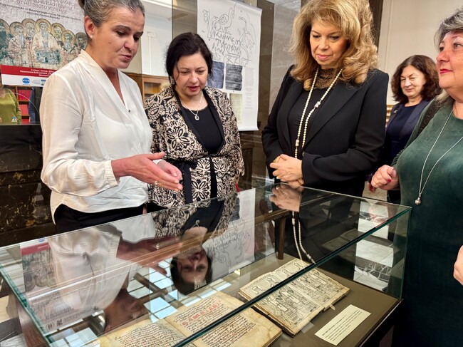 Вицепрезидентът: Създаването на българската писменост и покръстването формират българската държавност