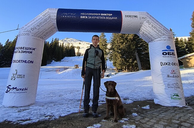 Незрящият Виктор Асенов измина с колело близо 100 км по склоновете на вулкана Етна