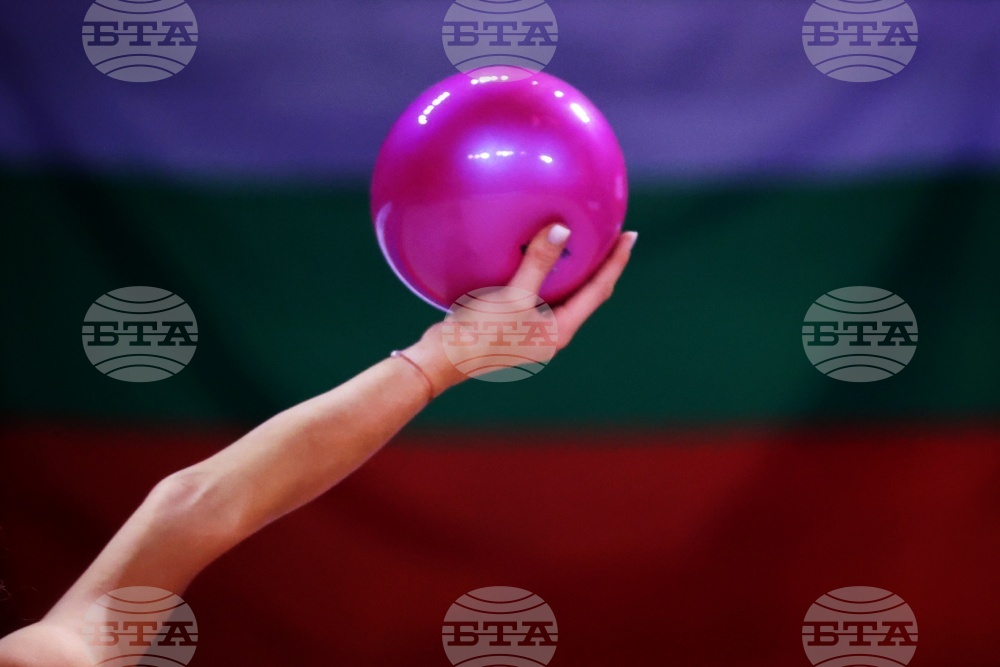 БФХГ обяви преминалите гимнастички през първия етап на селекцията за национален отбор ансамбъл за девойки