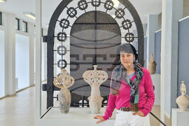 Село Орешак - Евгения Георгиева - изложба „Завръщане“