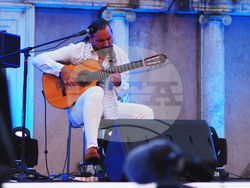 Фламенко китаристът Еду Вико ще има концерти в Пловдив и Варна, визия – организатори