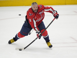 Blackhawks Capitals Hockey